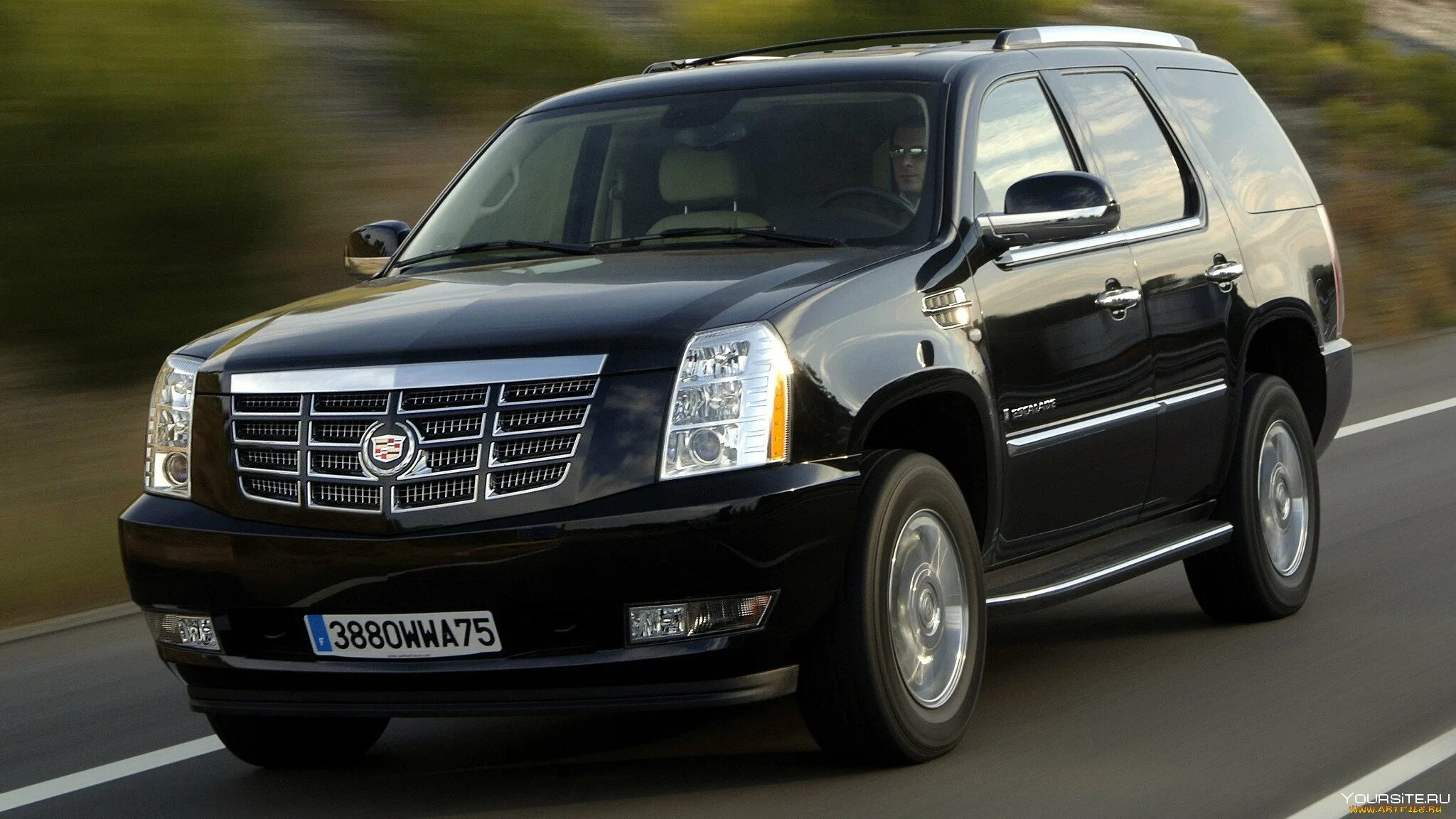 Lincoln navigator 1. Кадиллак эскалейд американский. Cadillac escalade hybrid 2009. Большая машина иномарка. Большая машина иномарка.