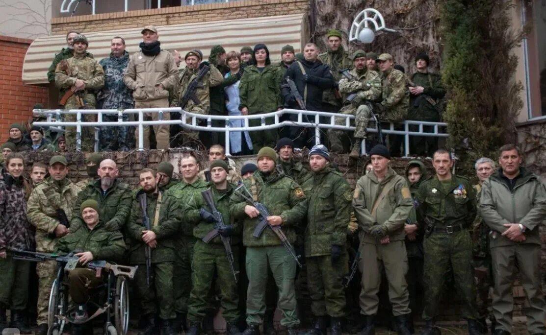 Добровольцы всо. Добровольцы на донбасс. военные добровольцы из россии. добровольцы в армию. российские добровольцы на украине.