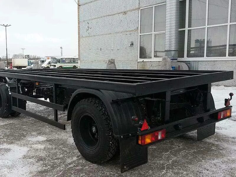 Прицеп на шасси нефаз 8332. Прицеп на шасси нефаз 8332. Бортовой шасси. Нефаз 8332-01. Прицеп бортовой нефаз-8332 (2 оси).