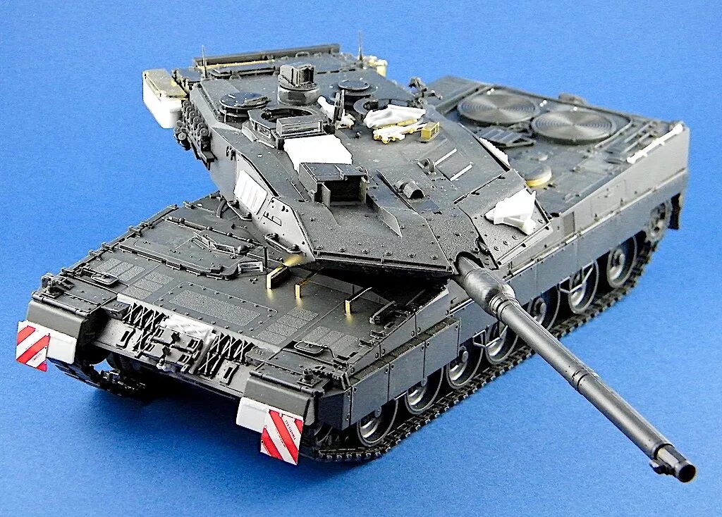 Leopard a7. Танк леопард 2а6. leopard 2a7 менг. леопард 2 а7+ менг.