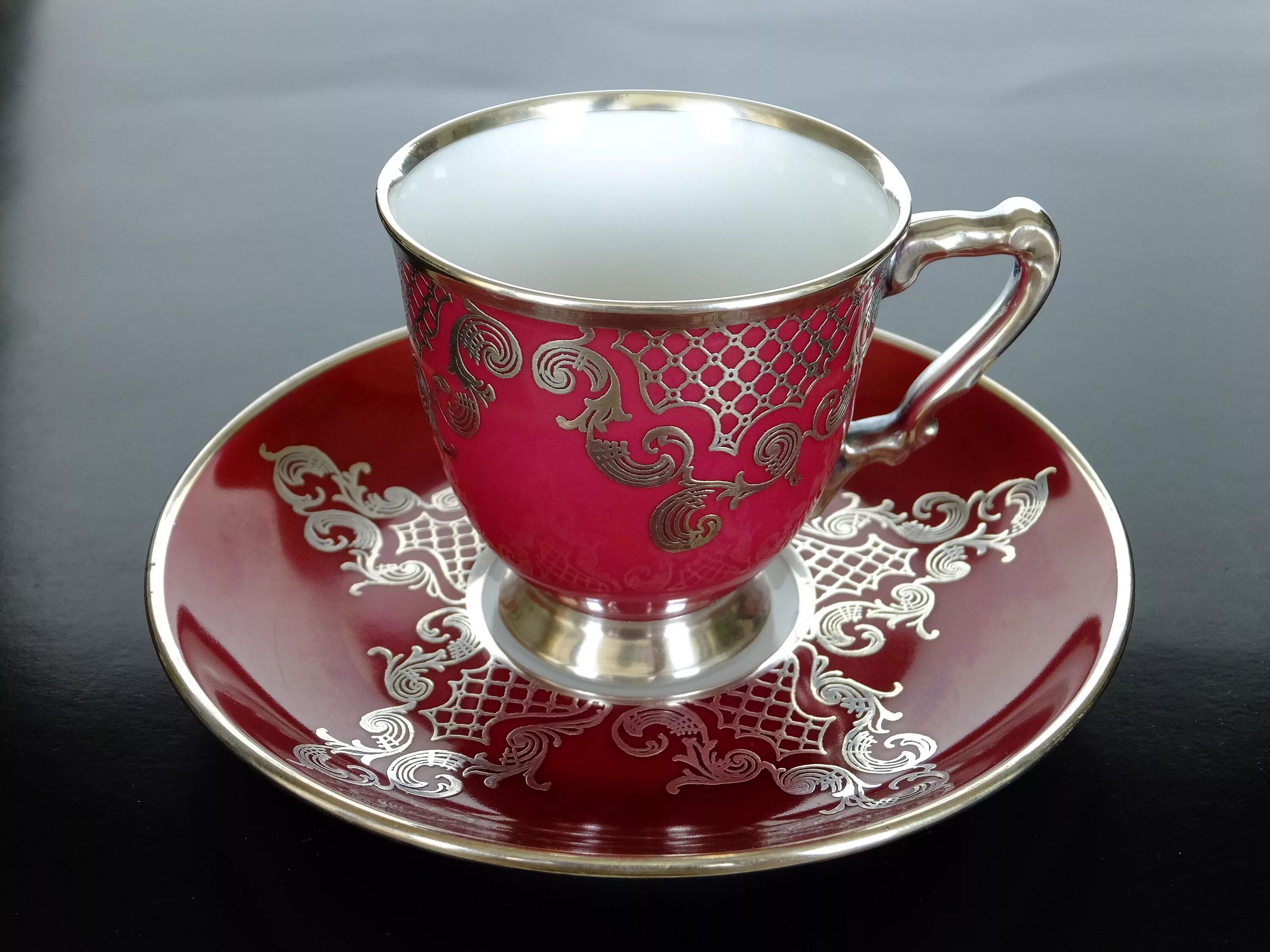Кофейная чайная пара. Фарфор Bavaria чайная пара. Чашка чая. Изысканные чашки. Чашка чайная.