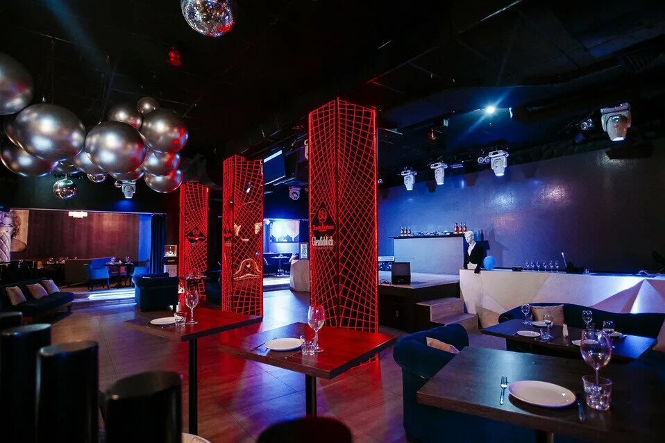 сент джордж пафос отель еда. George resort 4*. St club. ночной клуб санта барбара санкт-петербург. Club st.