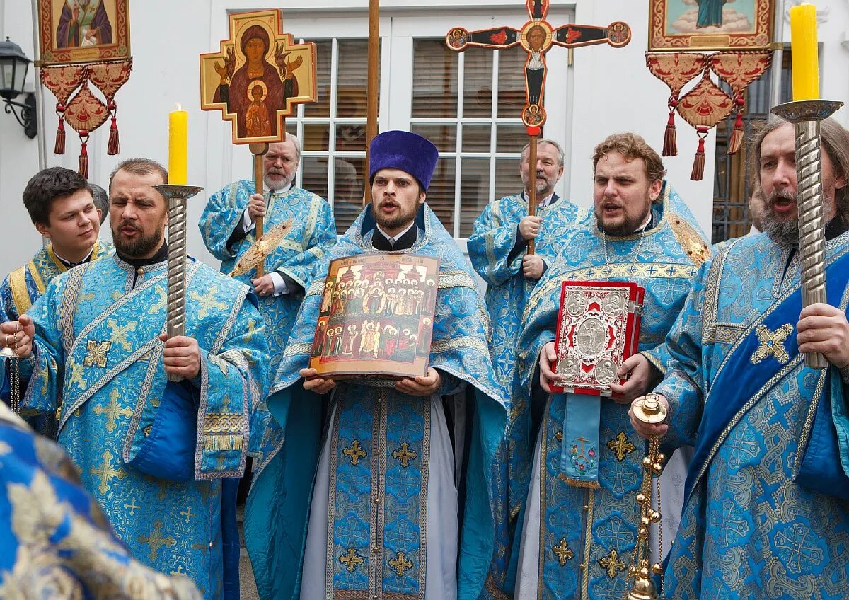Храм покрова пресвятой богородицы лыщиков переулок. Храм покрова лыщикова гора расписание. Храм покрова лыщикова гора расписание. Храм покрова пресвятой богородицы на лыщиковой горе. Храм на лыщиковой горе расписание богослужений.