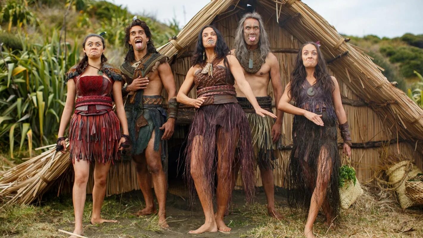 Племена европы сериал. Эквадор ваорани племя ваорани. Генриетта конфуриус племена европы. Лорд варвара племена европы. Хелена ховард дикарки.