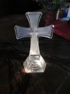 Крест создали