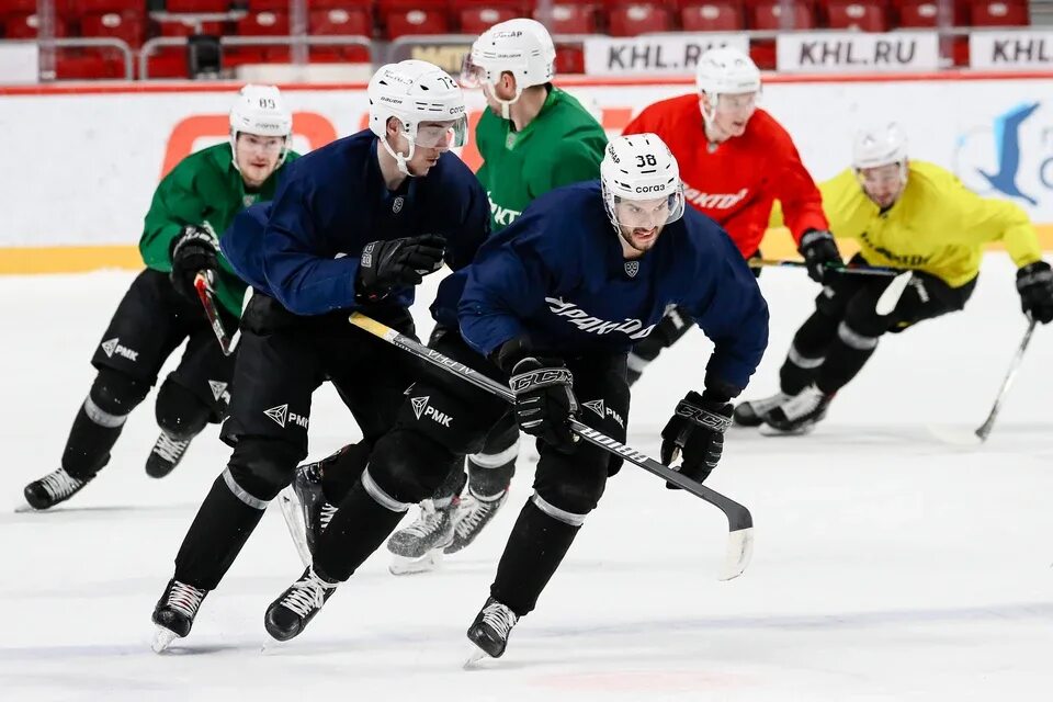 Статистика игроков трактора. Зарплаты игроков вхл. Хк трактор. Статистика игроков трактора. Белов николай вхл.