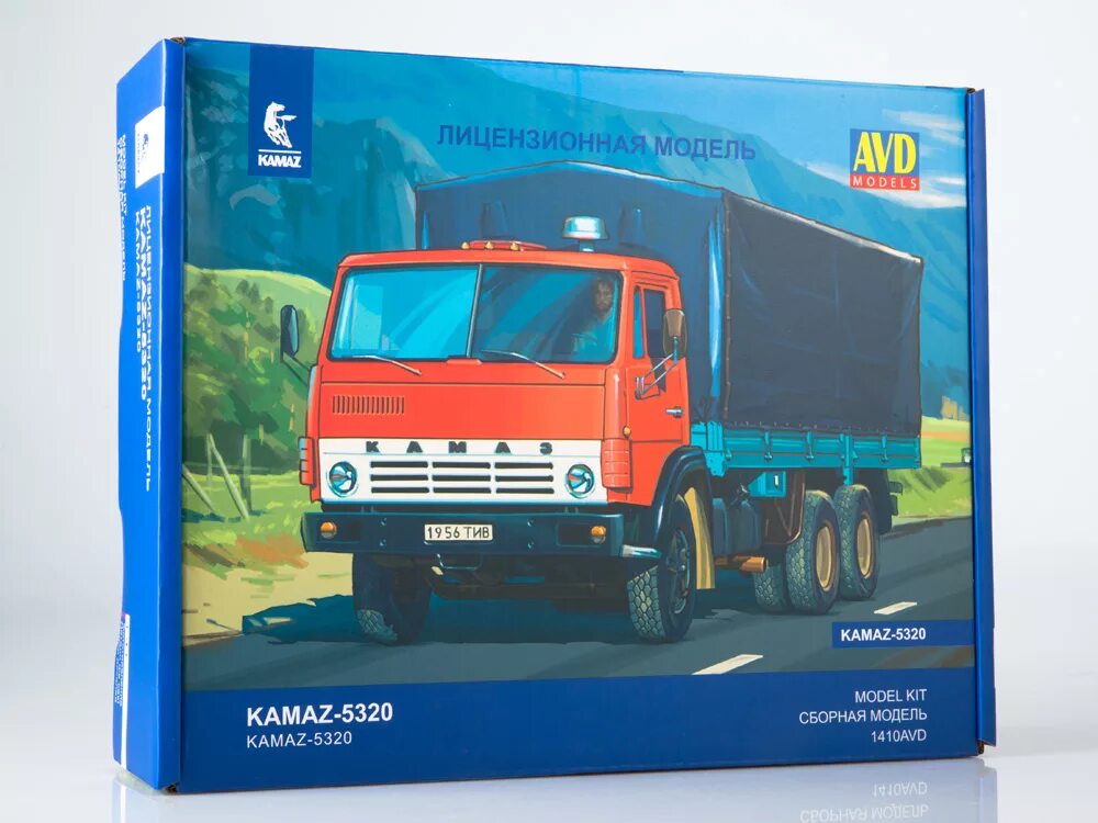 Сборная модель камаз 1 43. Камаз 5320 1 43 avd. камаз 53212 avd 1 43. камаз 5320 avd. камаз бортовой 1 43 avd.