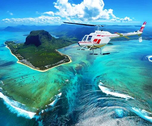 Mauritius helicopter. Mauritius helicopter. Маврикий вертолет. Маврикий прогулка на вертолете. Mauritius helicopter.