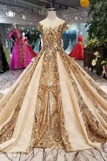 Золотое пышное платье