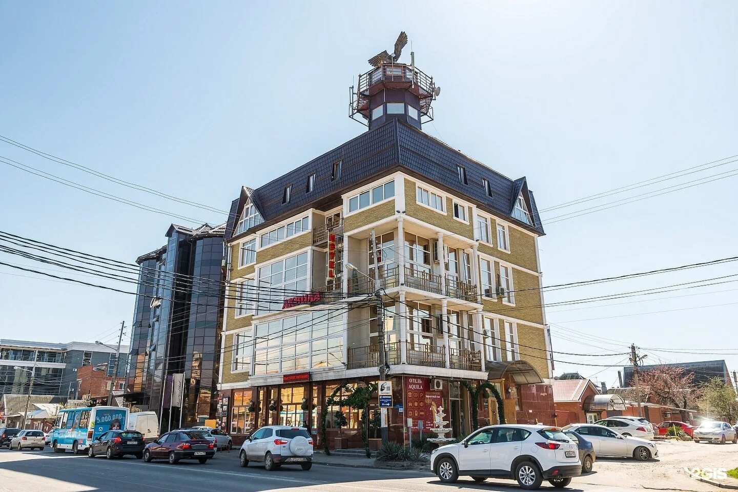 Ричмен астрахань. Отель аквила краснодар. Красный замок новокубанск гостиница. Красных партизан 355 краснодар. Банкетный зал голливуд в хасавюрте.