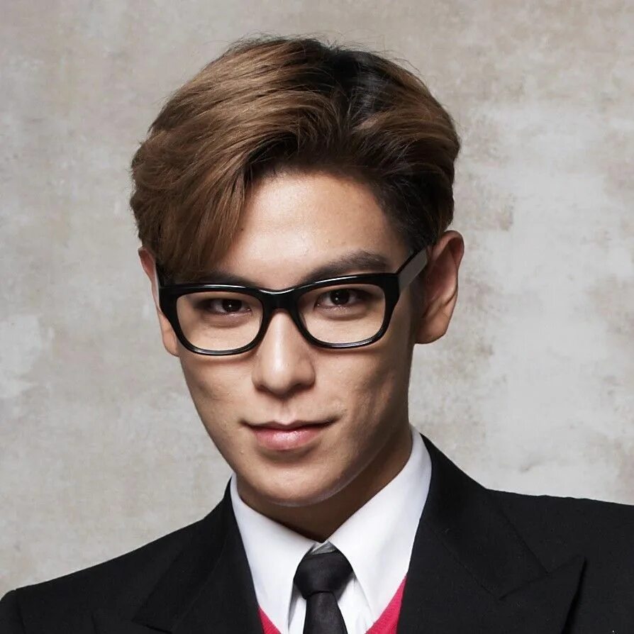 Корейский бан. Чхве сын-хён. Top BIGBANG очки. T.O.P (BIGBANG). Чхве сын-хён 2022.