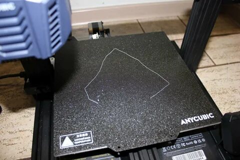 3d принтер не прилипает к столу