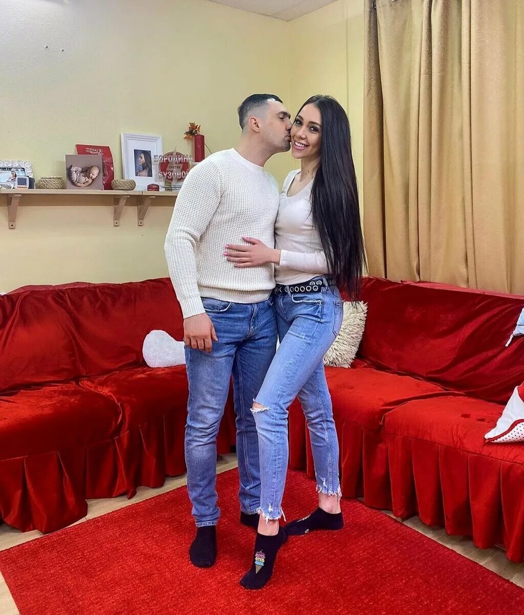 Драки дома 2. Дом 2 2015. Алена савкина и роман макеев. Участники дом. Куда ушел дома 2.