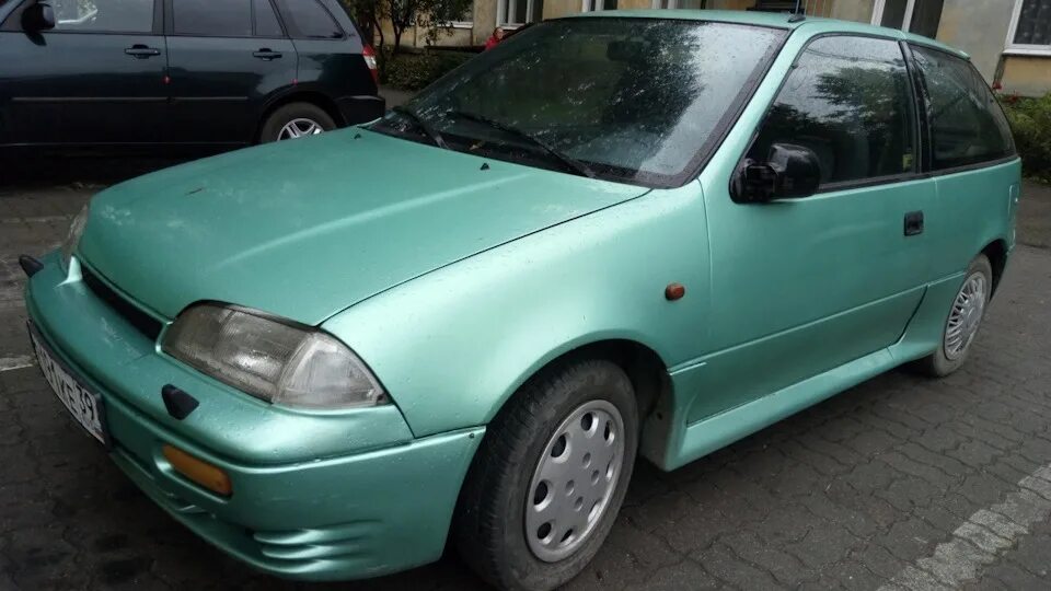 3. Свифт 1. Suzuki swift 1996. 1995 сузуки свифт седан. Сузуки свифт 1999 1.