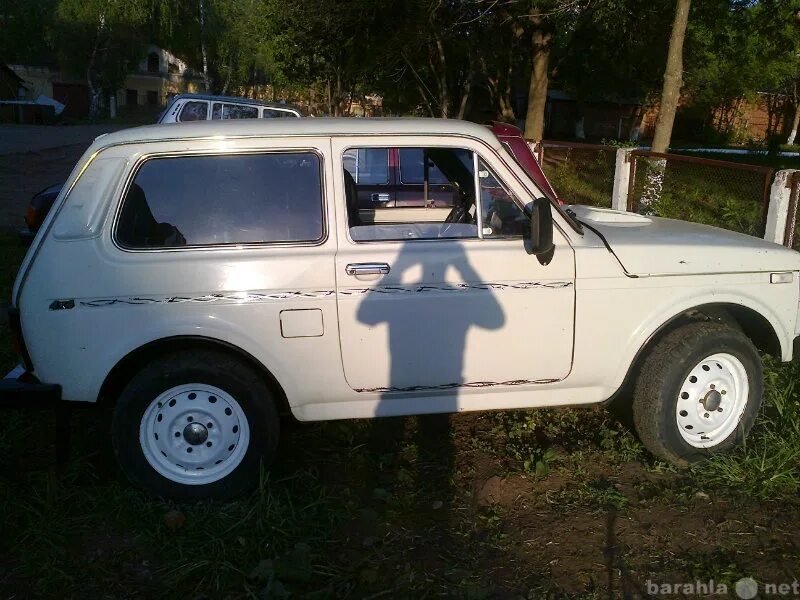 Авито сарапул авто с пробегом. Ваз 21213 1995 года белый. сарапульский машины. нива сарапул. машины из сарапула ваз.