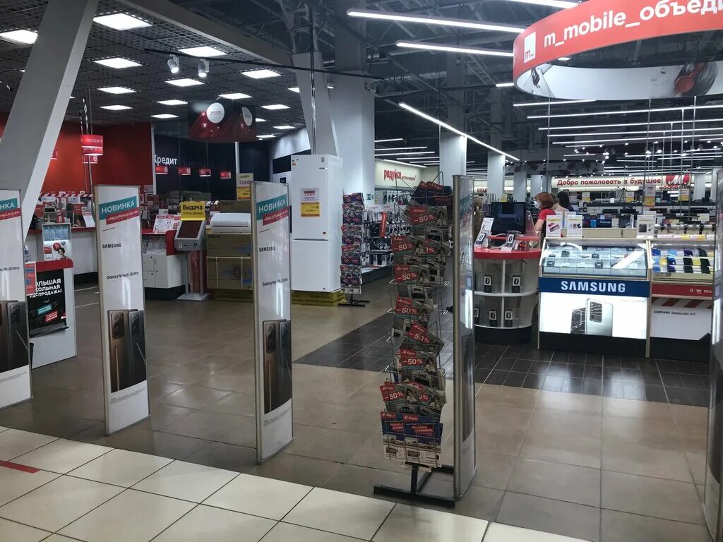 Мвидео магазин. Мвидео магазин. М видео электроника магазин. М видео электроника магазин. Петровско-разумовская мвидео.