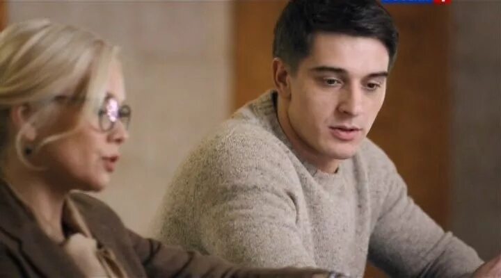 Твоя мама против сериал. Мама против фильм актеры. Актёры из фильма моя мама против