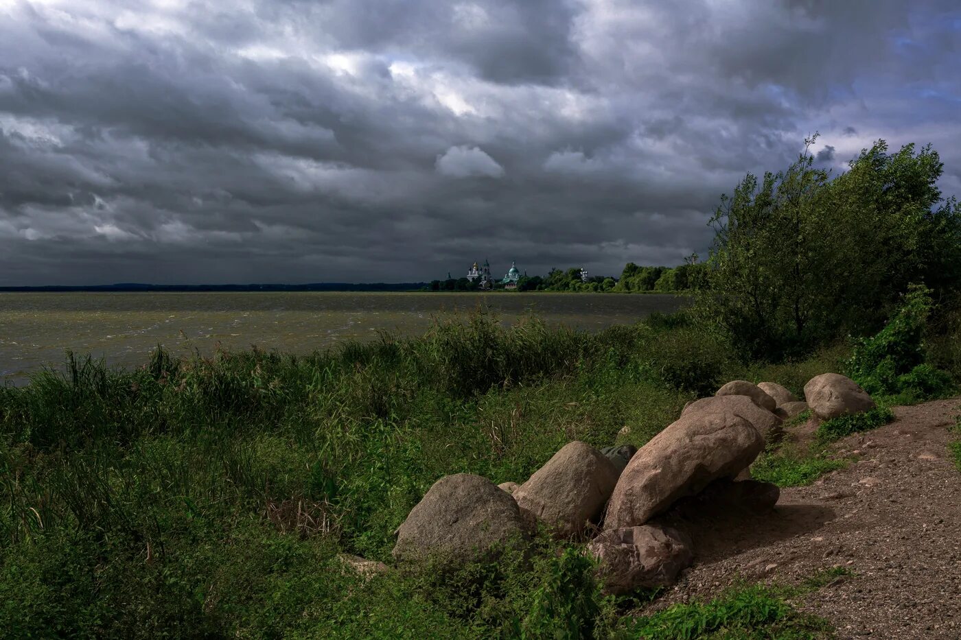 Картинки конца лета. Лету конец. Конец лета. Великие озера. Конец лета картинки.