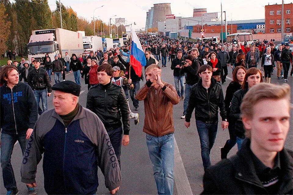 10 октябрь 2013. Погром в Бирюлево октябрь 2013. Беспорядки в Западном Бирюлёво.