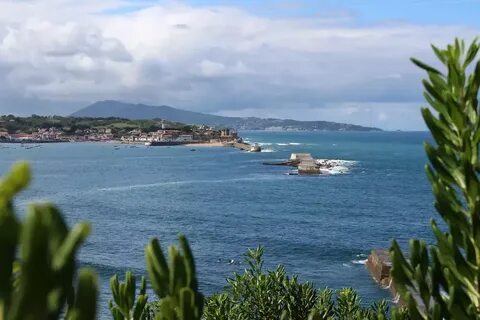 Sea country