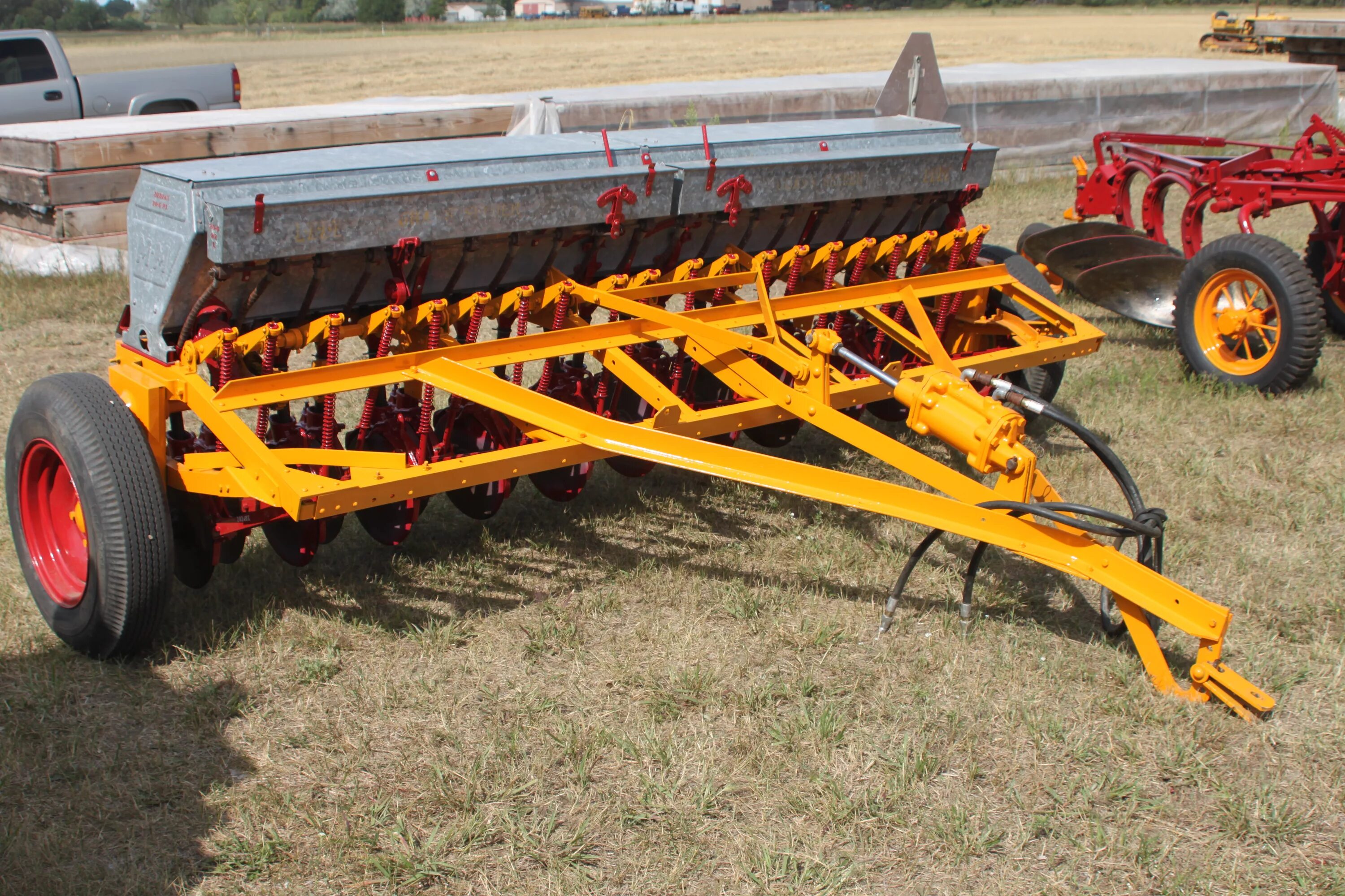 Сельскохозяйственные технологии 5 класс. Seed Drill. Сельхозтехника 3×1.9×1.5. Seed sowing Machines. Sowing with a Seeder.