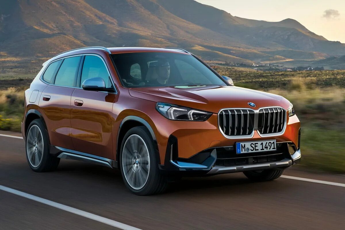 Bmw x1 2025. Bmw x1 2025. бмв кроссовер 2025. бмв икс 1 2025 года.