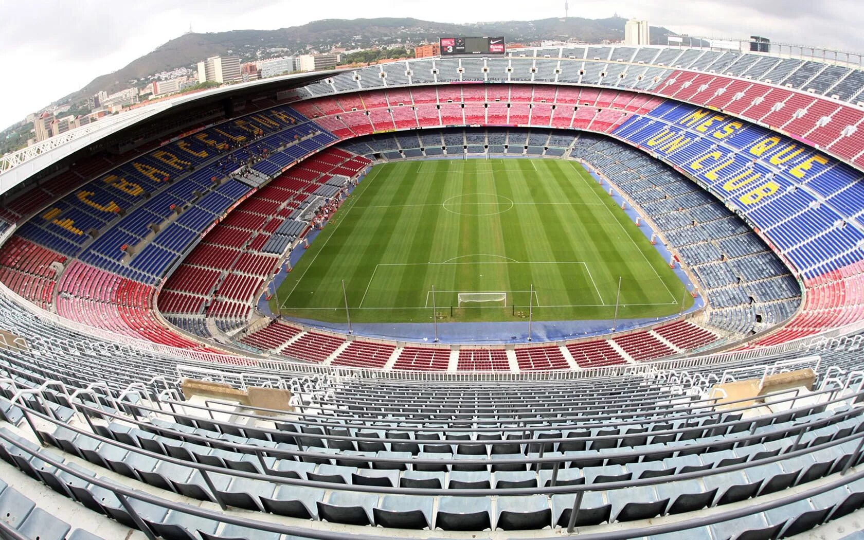 Стадион новый вместимость. Стадион Камп ноу в Барселоне. Барселона стадион Camp nou. Барселона ноукамб стадион. Ноу Камп стадион вместимость в Барселоне.