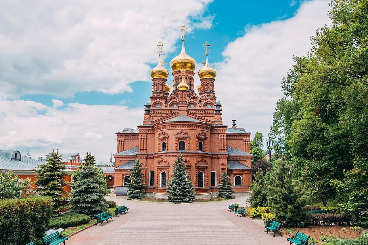 Какие достопримечательности есть в сергиевом посаде. Черниговский скит сергиев посад. гефсиманский черниговский скит. сергиев посад достопримечательности гефсиманский черниговский скит. весьхиманский черниговский скит сергиевпго-посада.