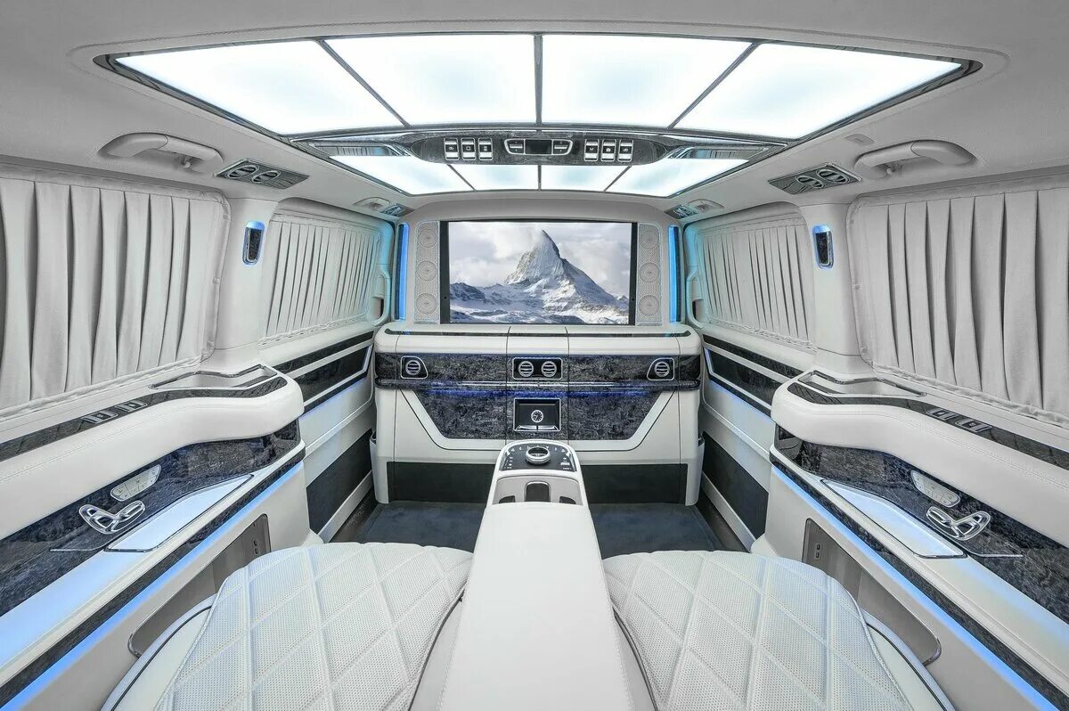 Mercedes benz v класс xl. Мерседес v class 250d. Mercedes v 250 extra long. Мерседес минивэн v class 250d длинный салон. Mercedes-benz v-класс xl 300.