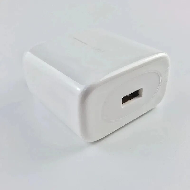 Зарядное устройство supervooc 100w. Supervooc 33вт зарядка. 33 вт supervooc.