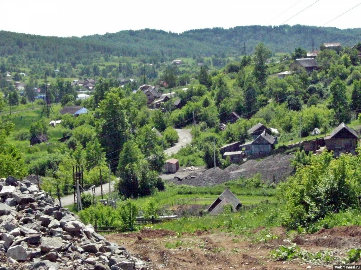 Погода в темиртау кемеровской области таштагольского. Темиртау Горная Шория. Поселок Темиртау Кемеровской области. Пгт Темиртау Кемеровская область Таштагольский район. Гора Темиртау Кемеровская область.