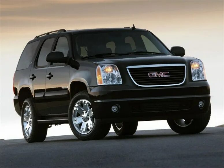 Купить дизельную легковую. GMC Yukon дизель. Джип Дженерал Моторс. Yukon General Motors. General Motors GMC.