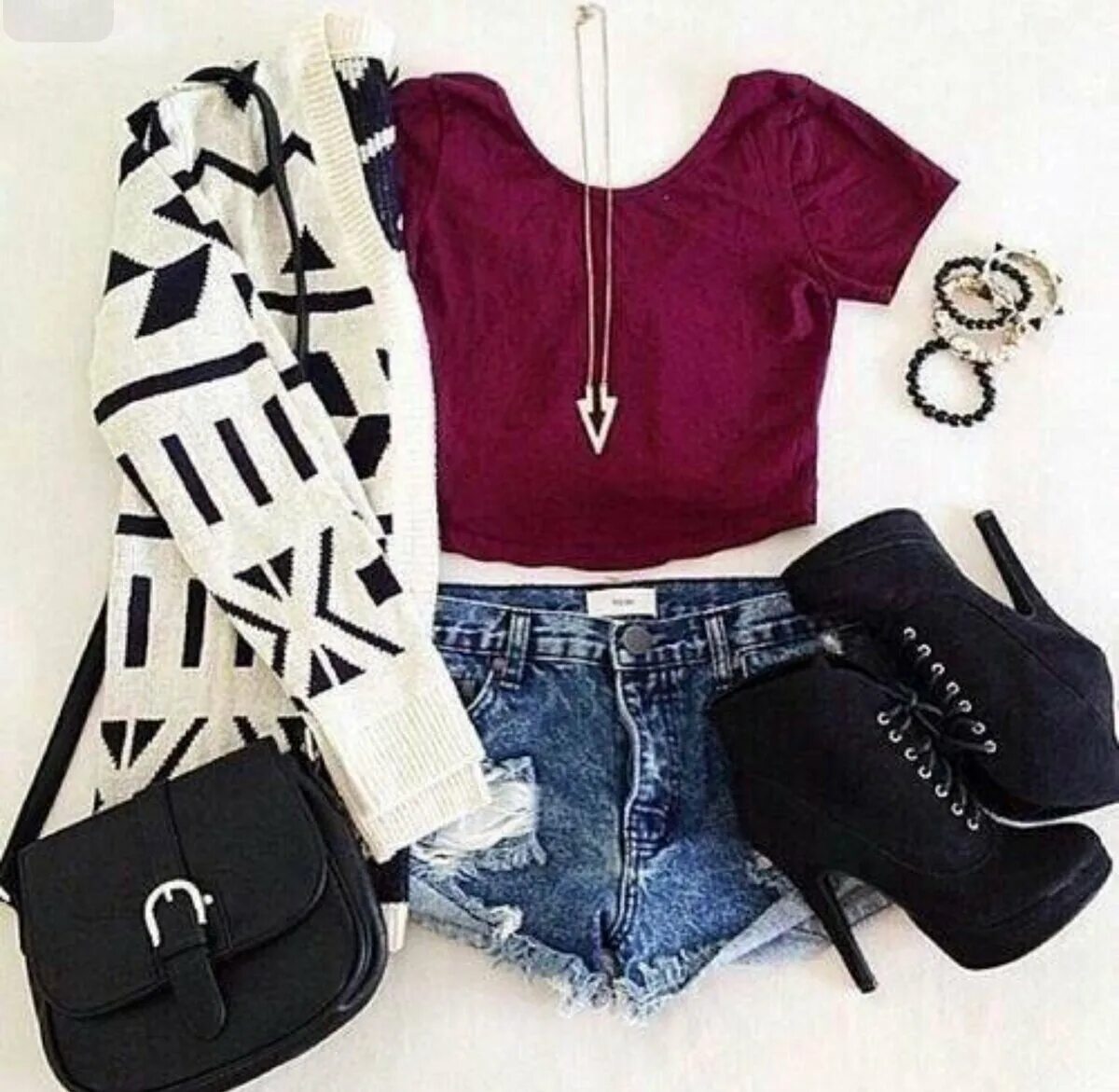 Где найти крутую одежду. Красивые луки для девушек. Летняя одежда для девушек. Классная одежда для девочек. Одежда тумблер.