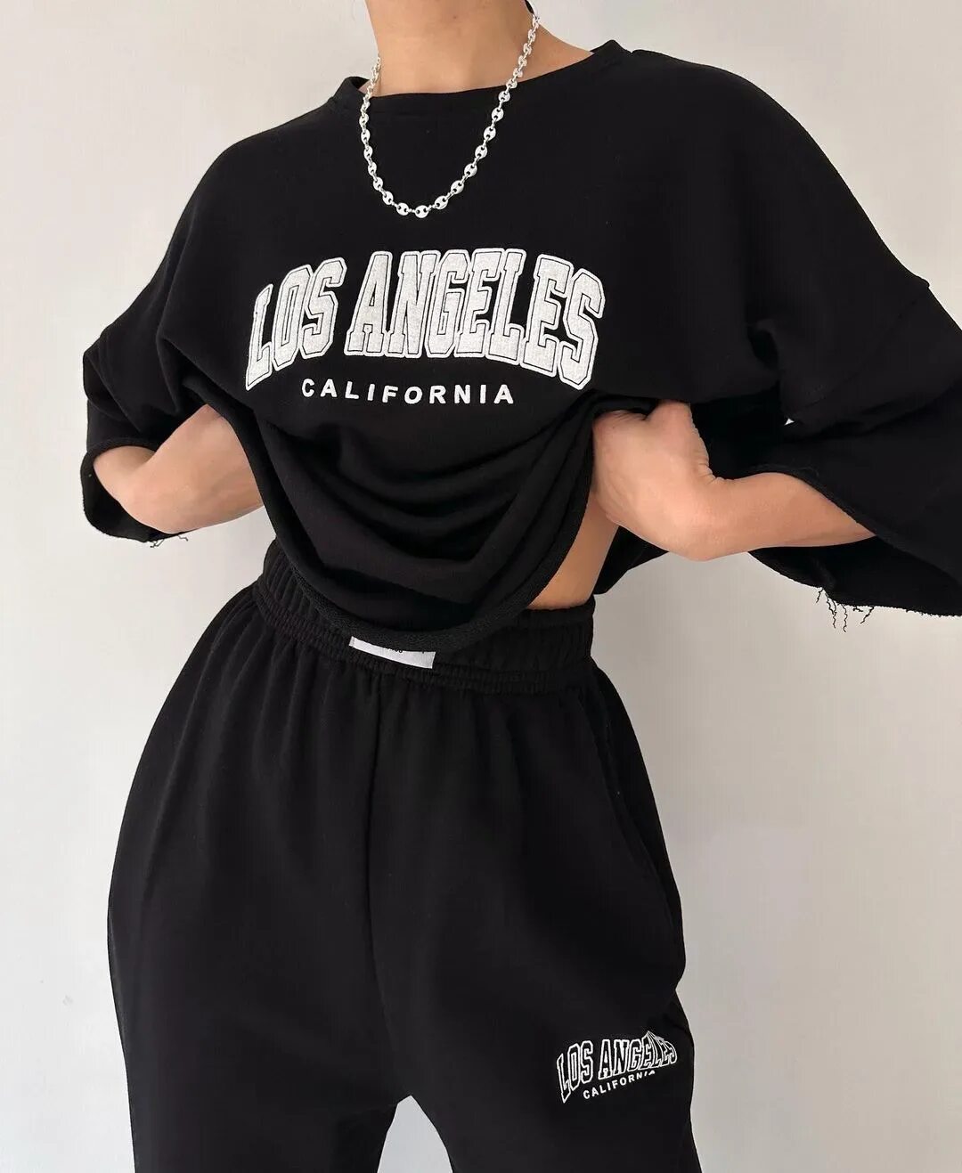 Mcllctn. Толстовка mcllctn. Костюм mai collection. Mcllctn. Костюм кардиган с шортами теплый.