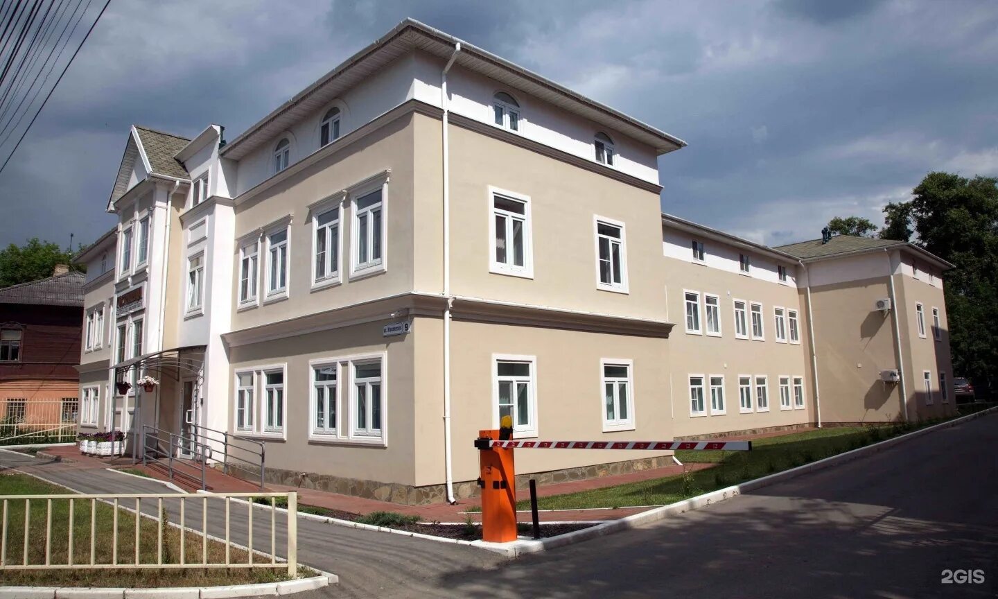 Центр 9 тула. Гостиница подворье улица жуковского 9 тула. гостиница подворье тула. гостиница подворье 2 тула. тула, улица жуковского 9.