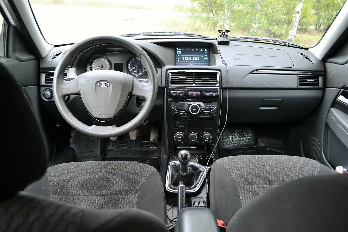 Купить б/у Lada (ВАЗ) Priora I Рестайлинг 1.6 AMT (106 л.с.) бензин робот в Евпа