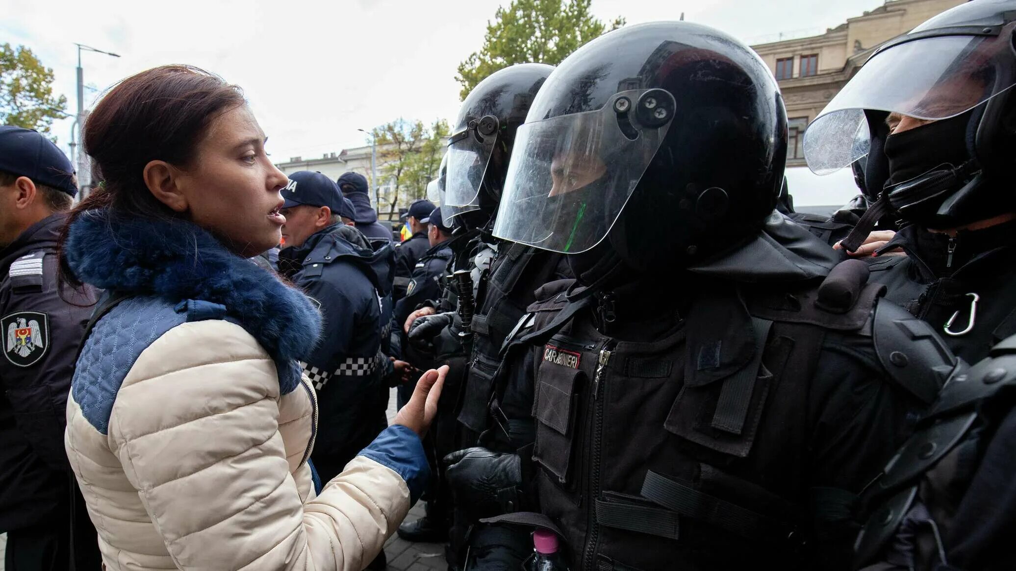 Новости молдовы сегодня за 24. Митинг в Кишиневе. Антиправительственные митинги. Политический протест. Митинги 2022.