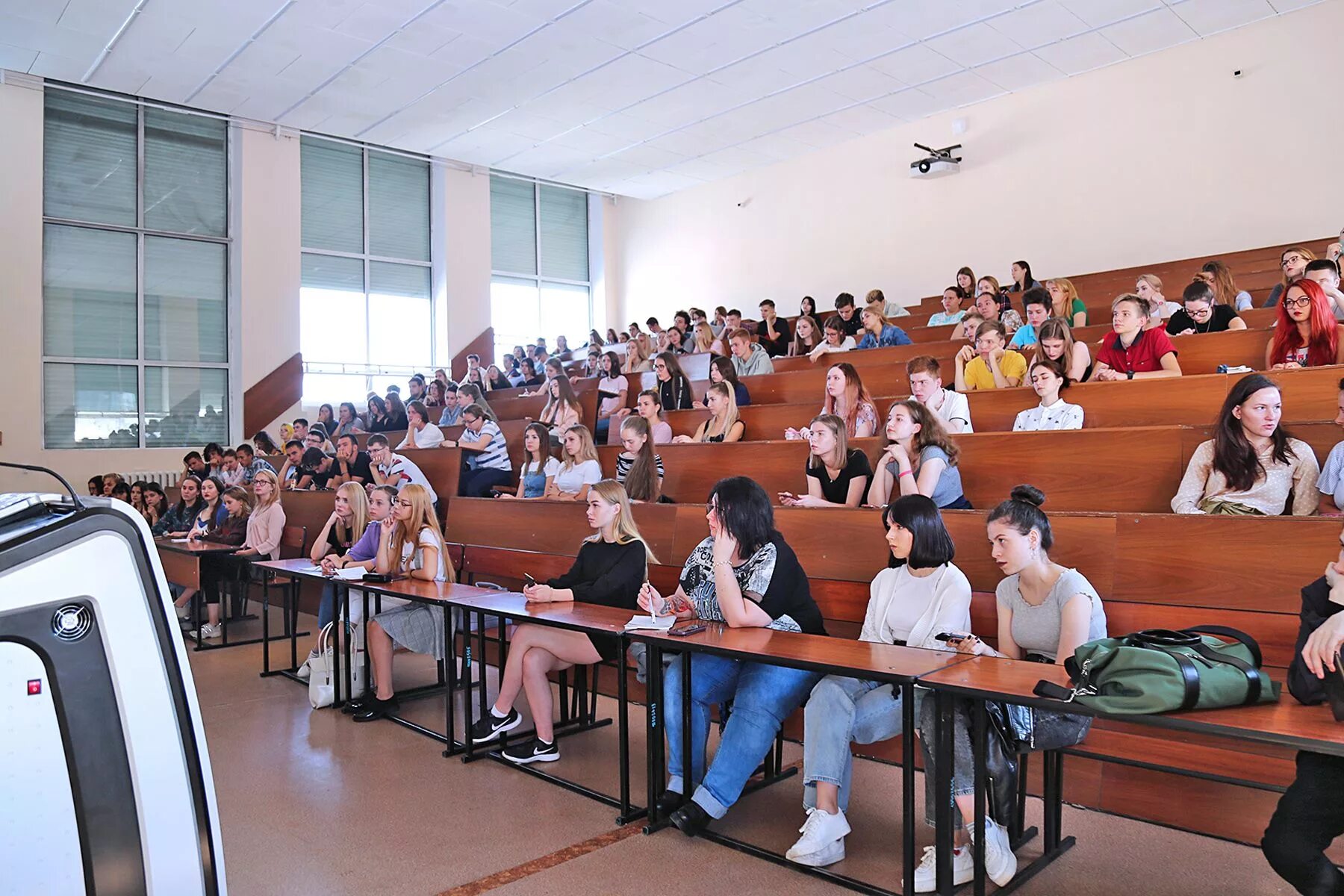 Университеты 11 класс. Университеты 11 класс. Университеты 11 класс. Французский университет в ереване. Фотографии мининского ноу эврика.