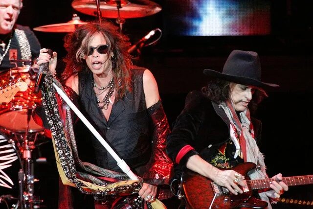 Aerosmith. Рок музыкант аэросмит. Группа аэросмит. Новый аэросмит. Группа аэросмит.