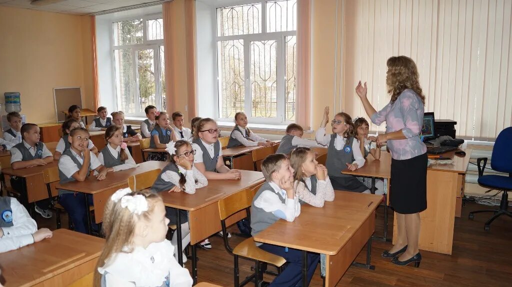 Лицей 112 барнаул. Лицей 112. город барнаул 112 лицей. лицей 112 барнаул учителя. педагог лицей 112 барнаул.