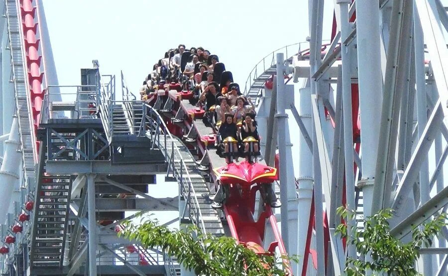 аттракцион такабиша, япония. Roller coaster аттракцион. самые лучшие парки аттракционов. самый парк аттракционов в мире. Kings dominion парк аттракционов.