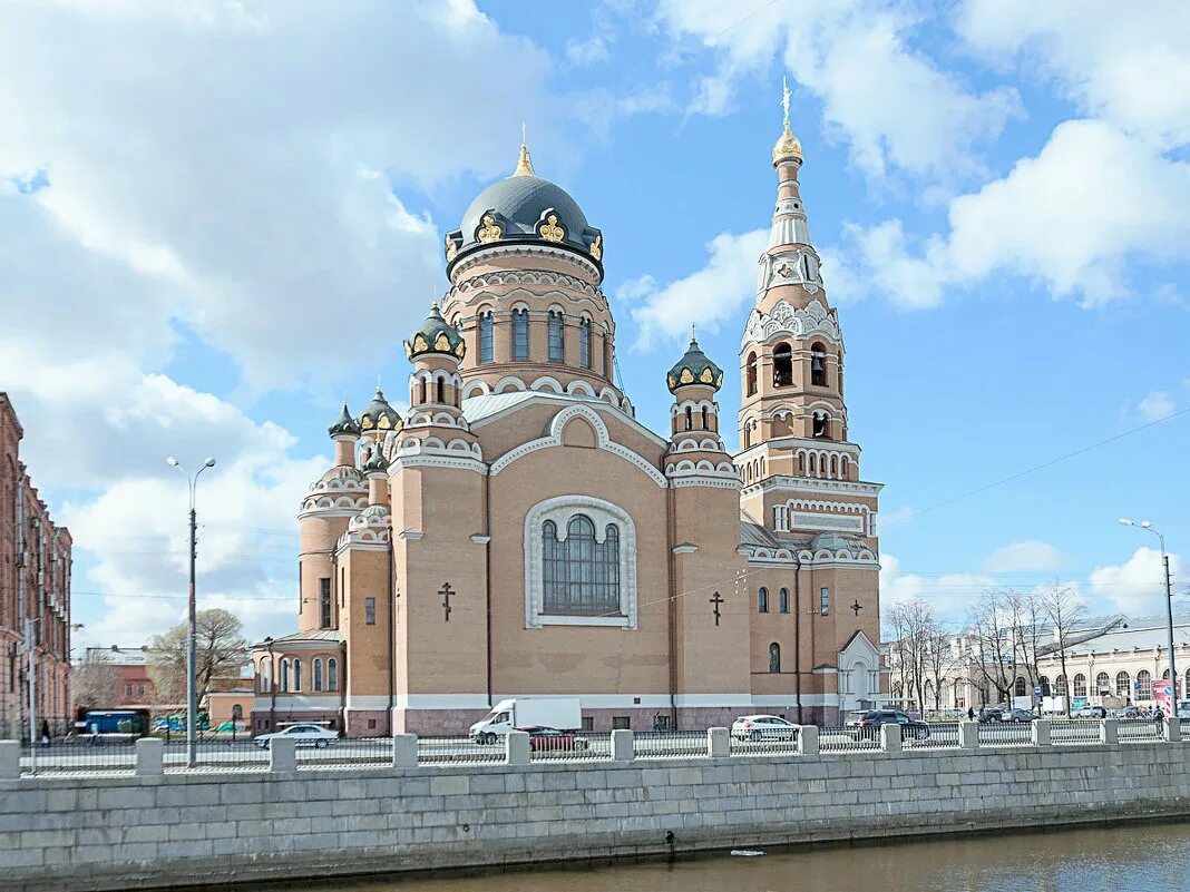 Храм Воскресения Христова в Санкт-Петербурге на Обводном канале. Храм у Варшавского вокзала в Санкт-Петербурге. Храм Воскресения Христова у Варшавского вокзала. Храм Воскресения Христова СПБ Обводный канал. Обводный канал церкви