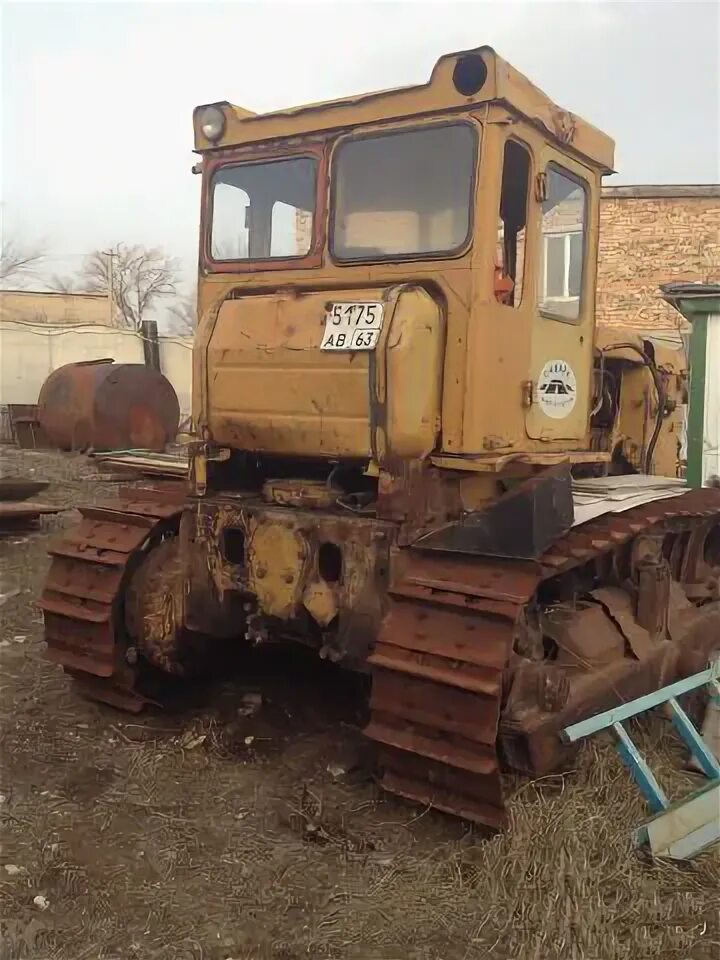 Дт-75 трактор. Авито тракторы бульдозер. Т-330 трактор. Ам б ульдог. Бульдозер т-170 большой мире самым.
