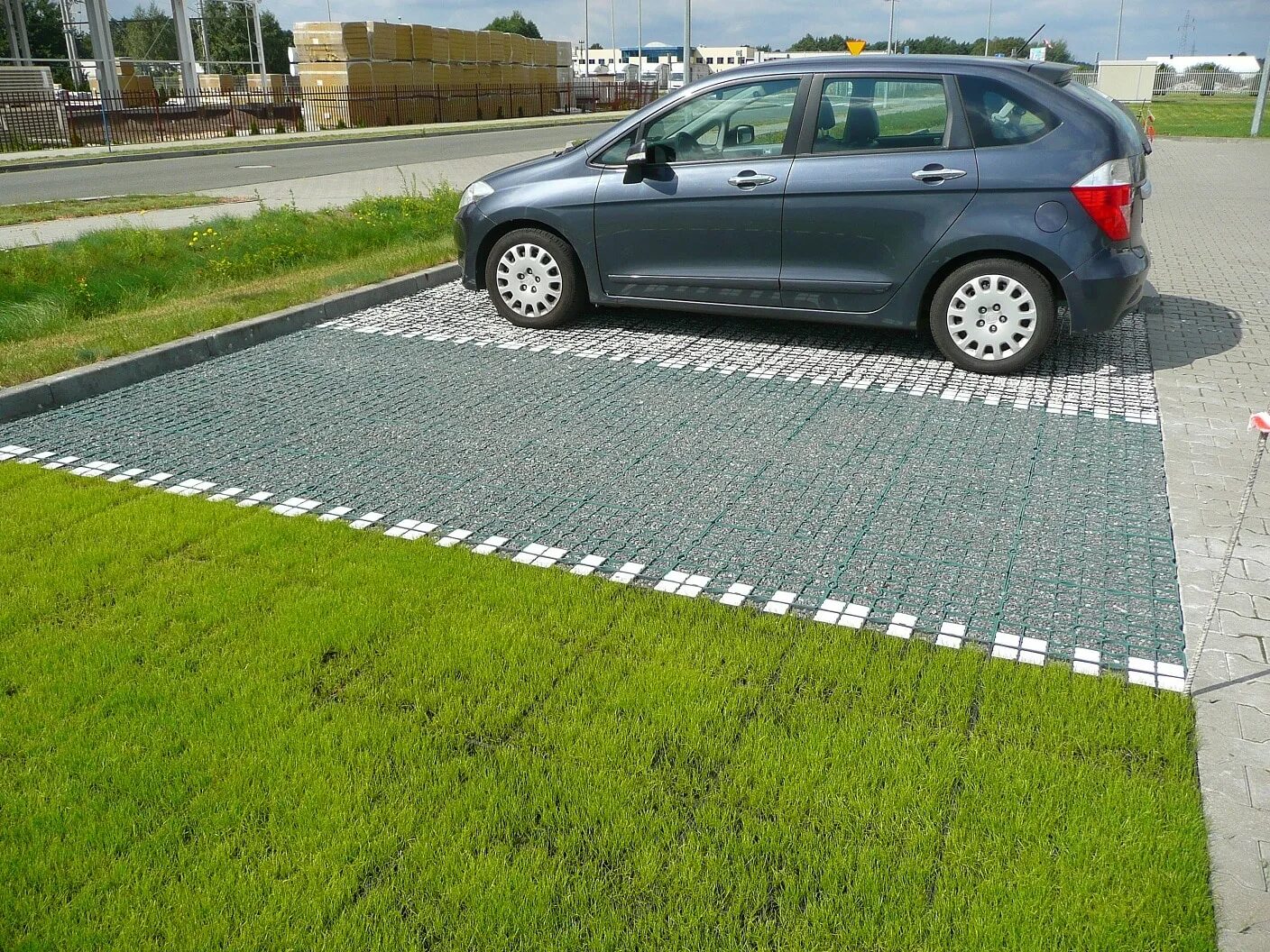 Земельные участки под автостоянку