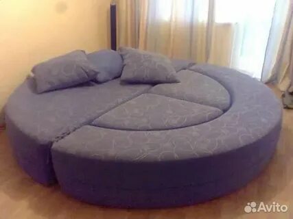 Бескаркасный угловой диван