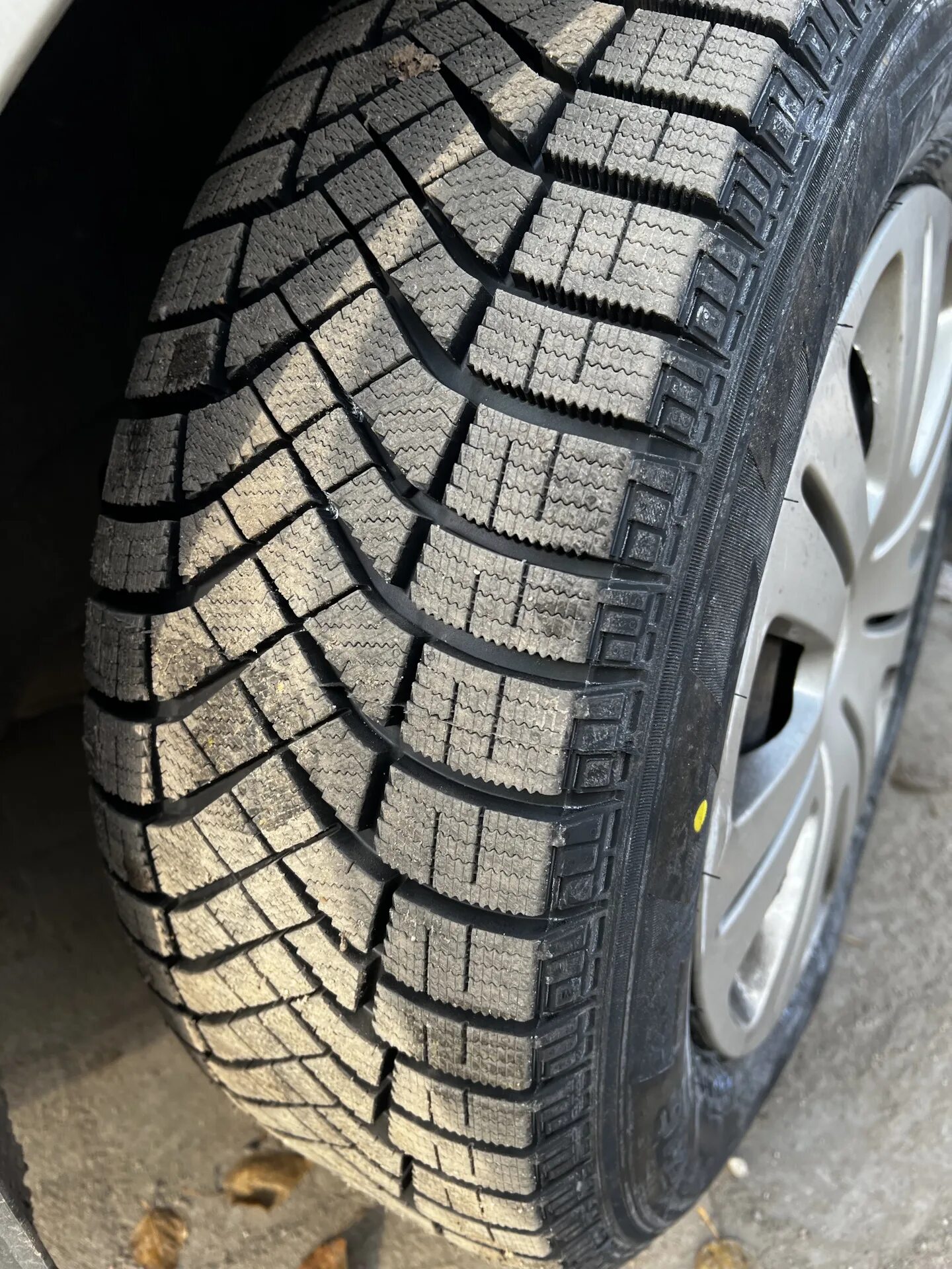 Pirelli 215/60r16 99h XL Ice Zero Friction. Пирелли Ice Zero Friction. Pirelli Winter Ice Zero Friction. Pirelli Ice Zero Friction. Резина пирелли айс