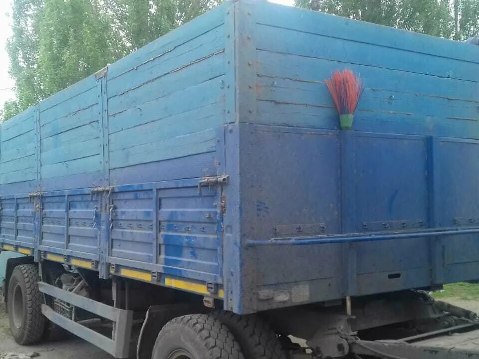 Прицеп сзап. Прицеп сзап бортовой. Нефаз 8560-0704082-02. Прицеп самосвальный сзап 8551м4. Прицеп сзап самосвальный.