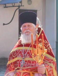 Настоятель протоиерей