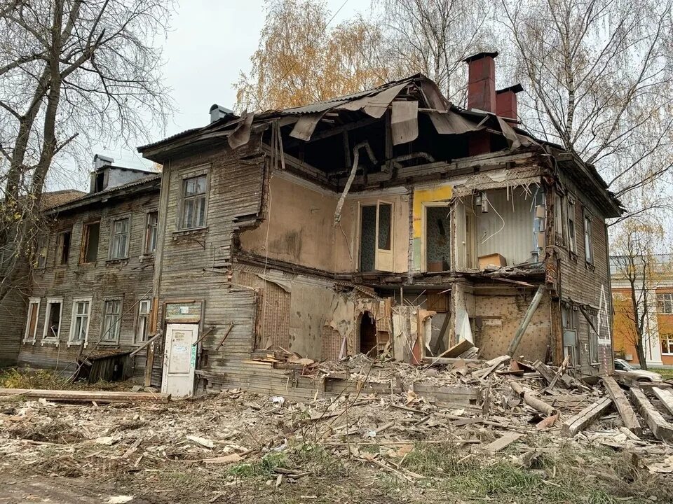 Аварийное жилье. Расселение аварийного жилья Мытищи. Саракташ расселение из аварийного жилья. Расселение аварийного жилья в томске 2024 году