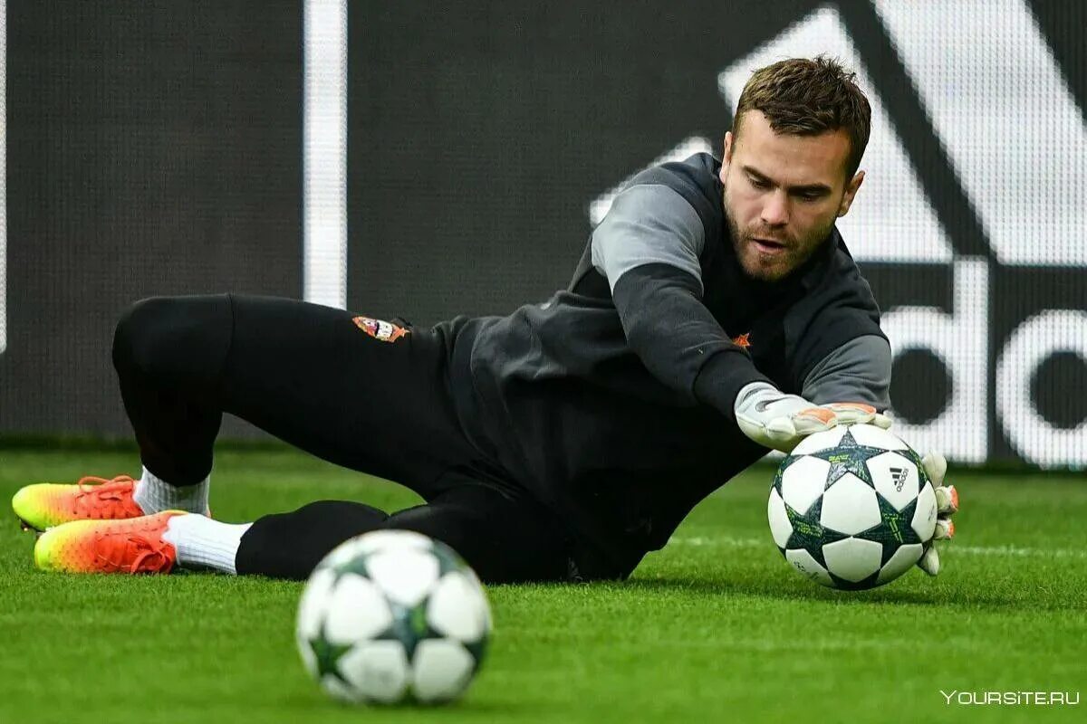 David de gea football player. Вратарь это игрок. Вратарь селтика. Дэвид де хеа. Вратарь это игрок.